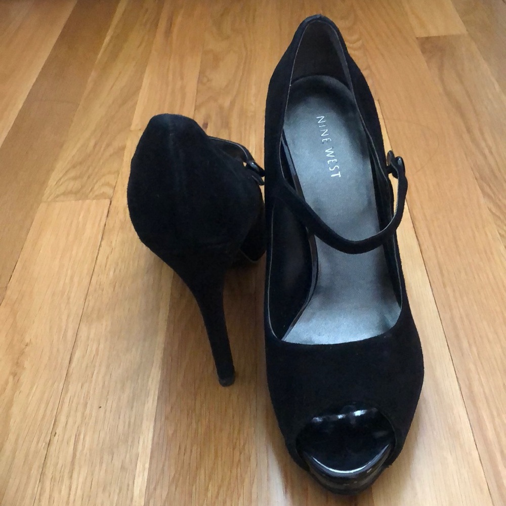 Nine West Luminous Mary Jane Black Suede Pumps